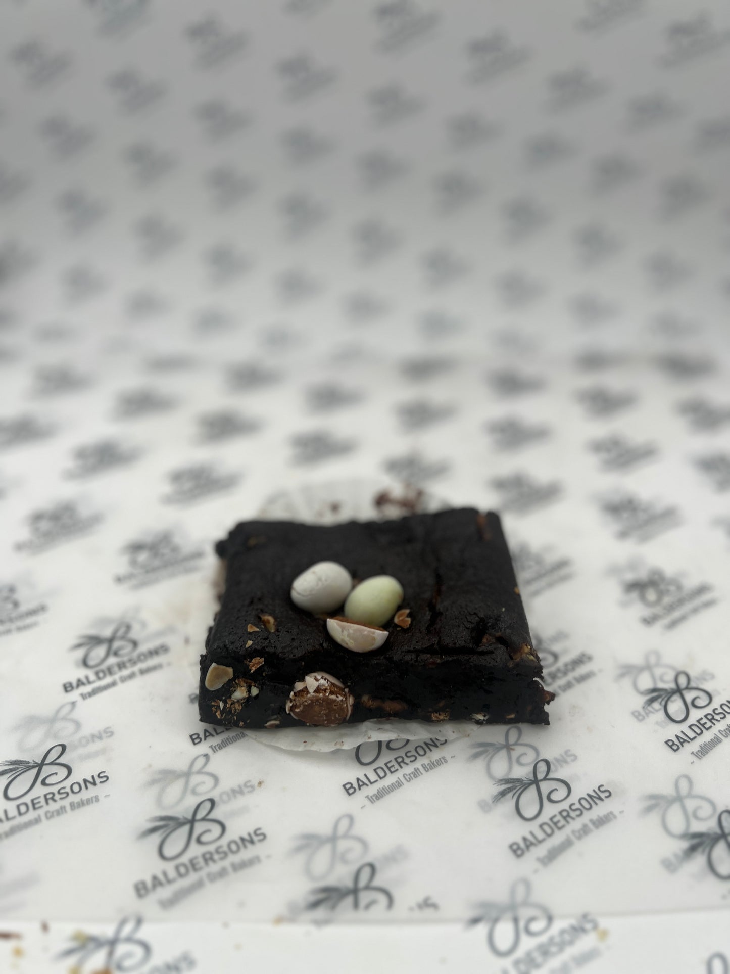 Box of 2 Chocolate mini egg brownies