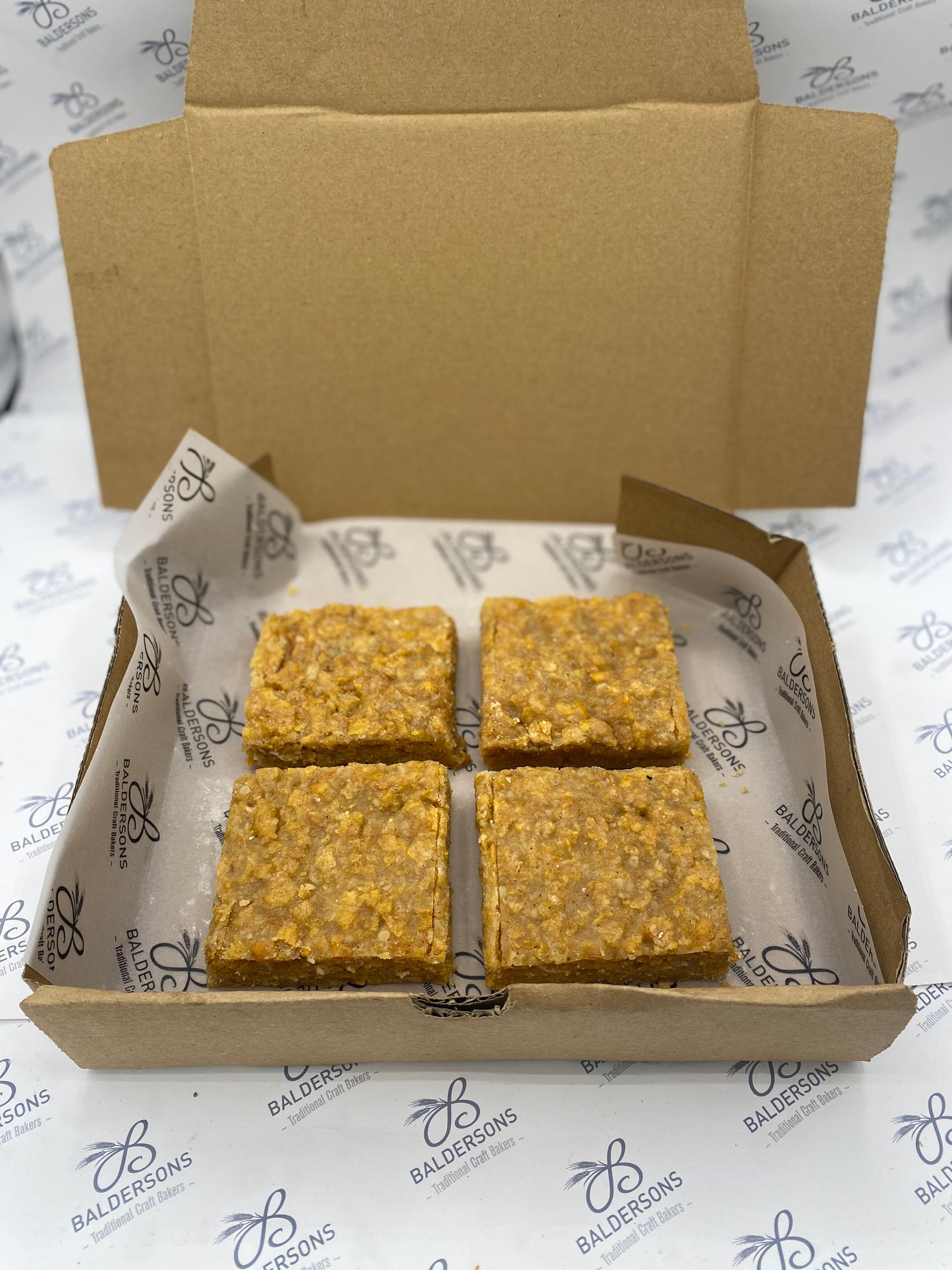 Box of 4 Traditional Flapjack